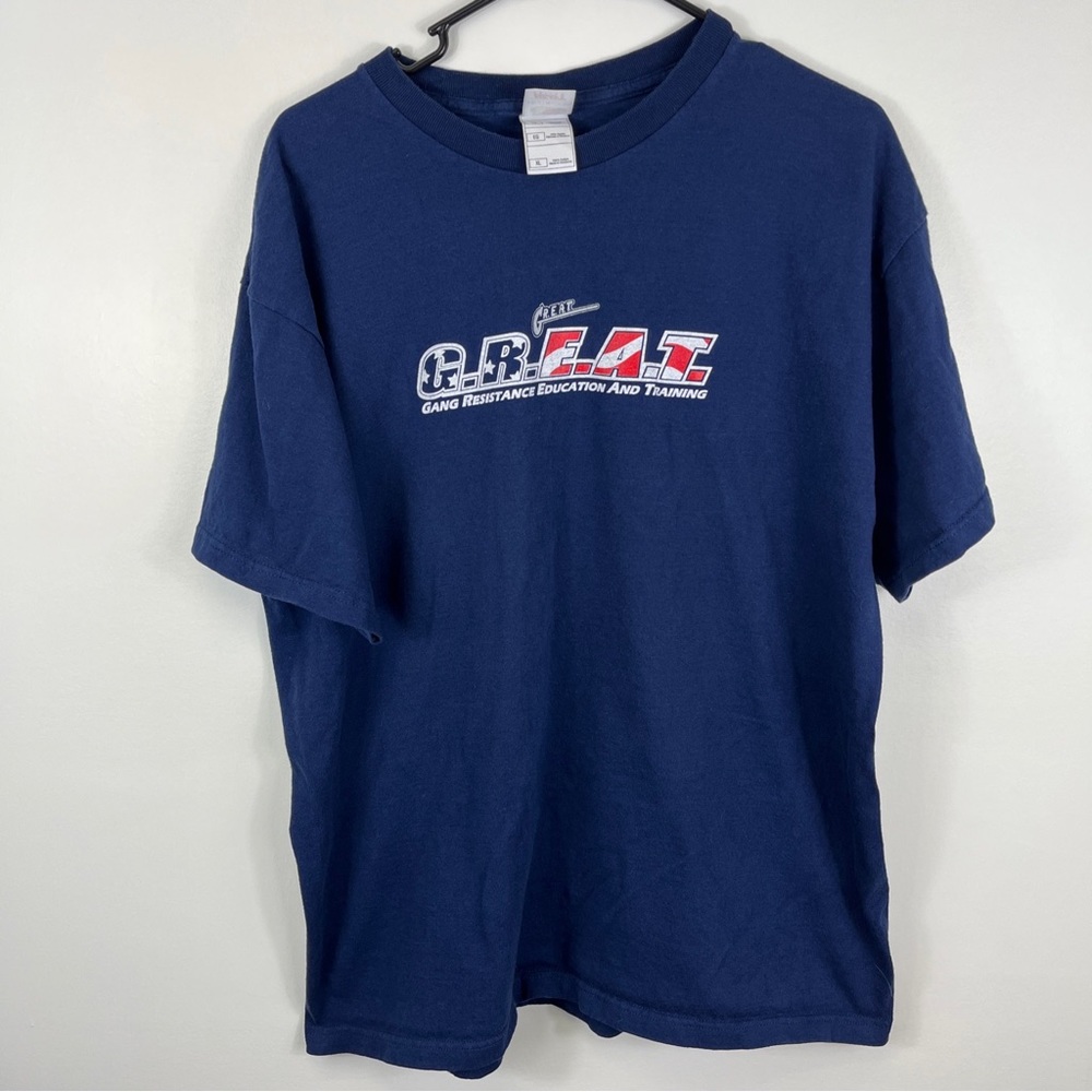 Vintage GREAT Gang Resistance Education and Training t shirt size XL DARE 90s